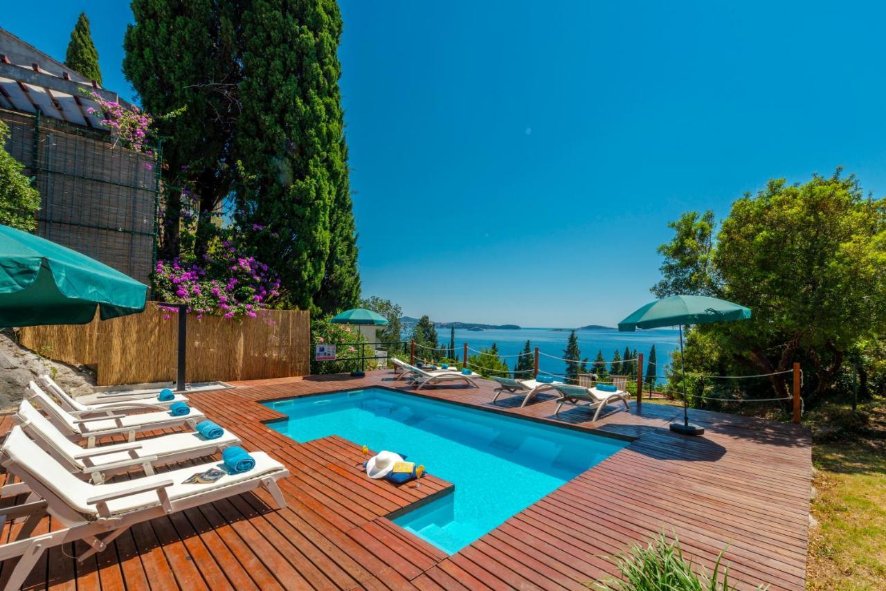 Villa Hortensia-With Private Pool And Beaches Front Mlini Exterior photo